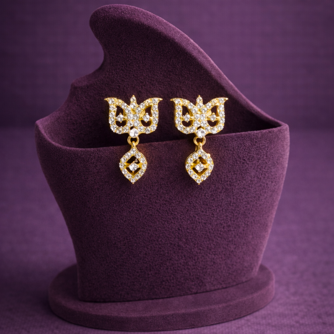 Elegant gold-plated silver motif earrings for women